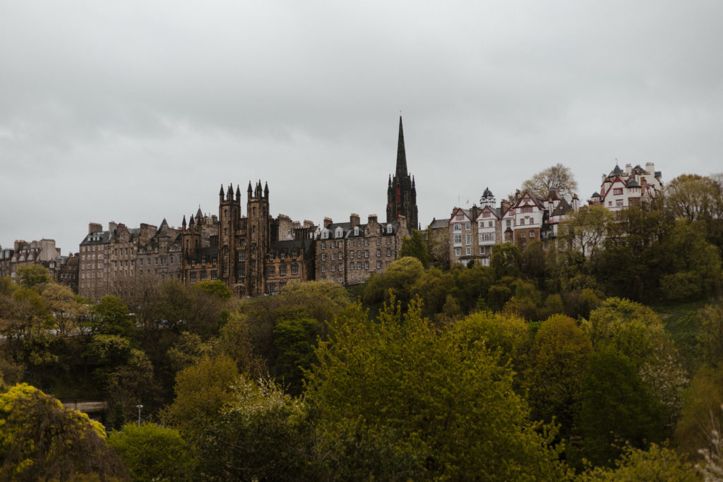 6 Things to Do in Edinburgh, Scotland - thewildlylife.com