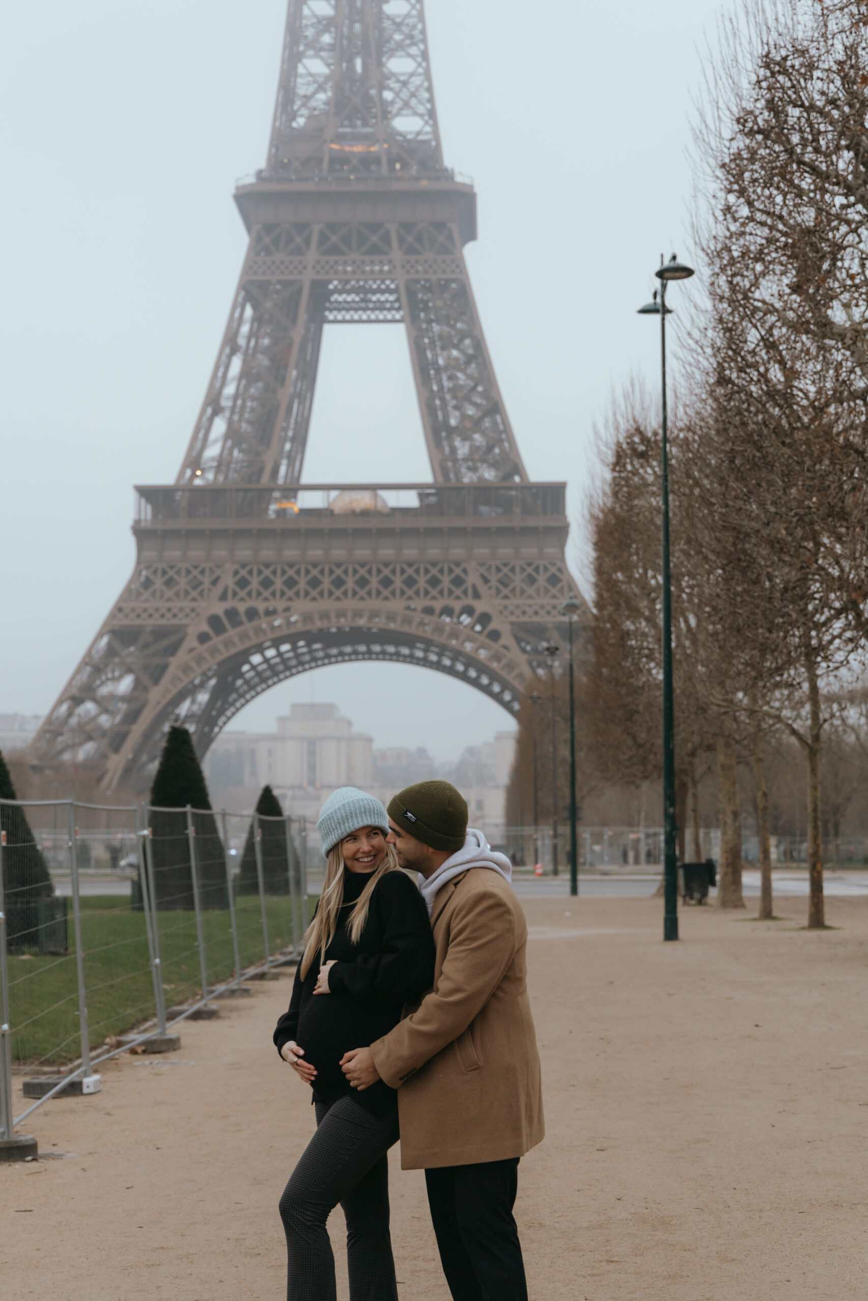 best Eiffel Tower photo spots in Paris