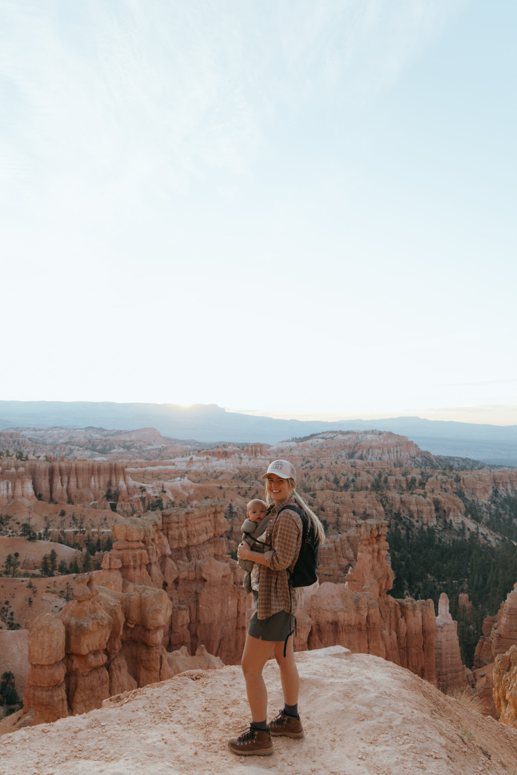 hiking with a baby in bryce canyon