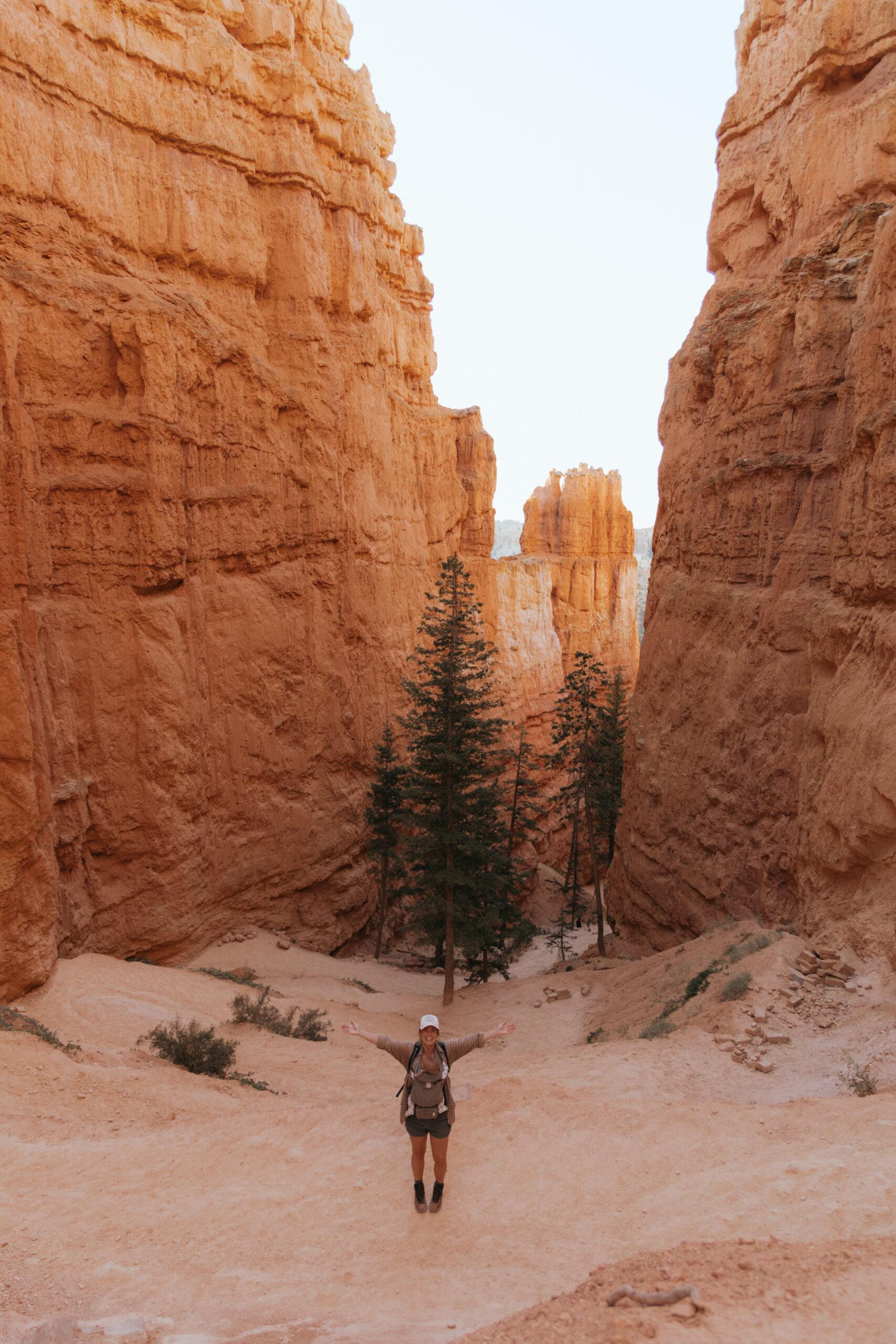 hiking with a baby in bryce canyon